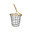 PANIER EN METAL NOIR ET RATTAN