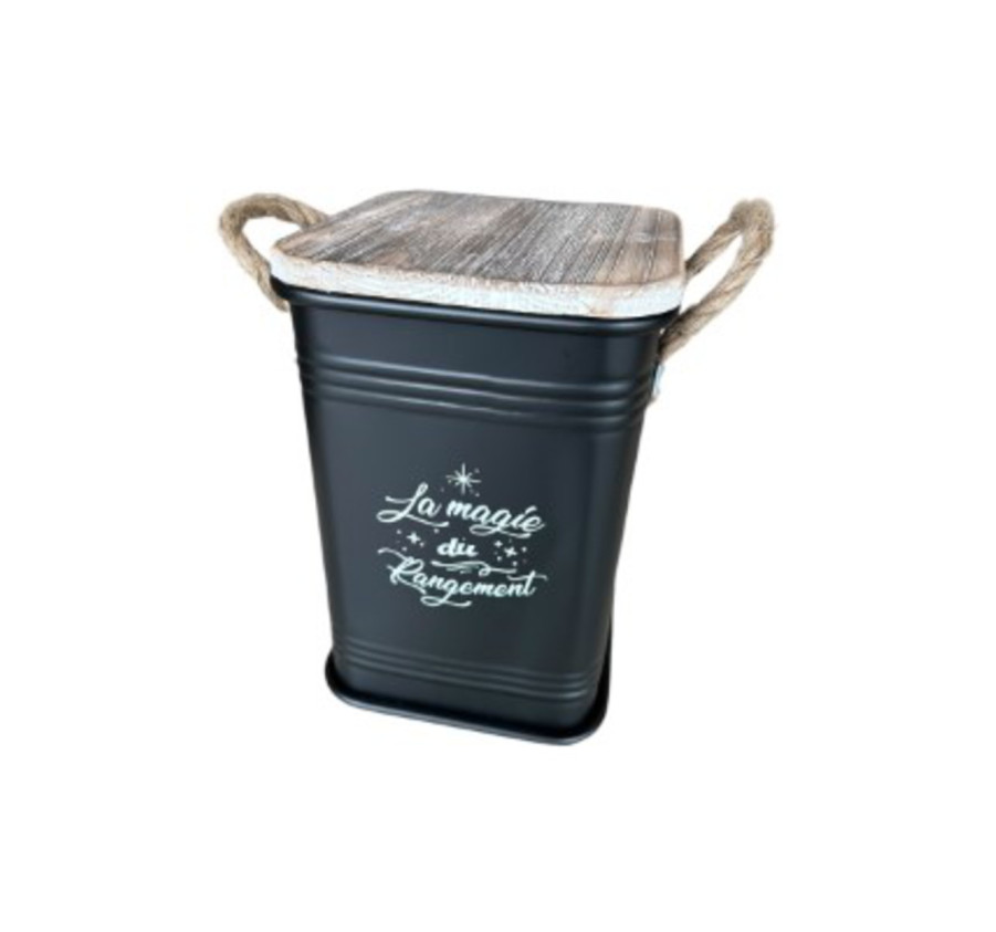 MALLE CARRE EN METAL NOIR