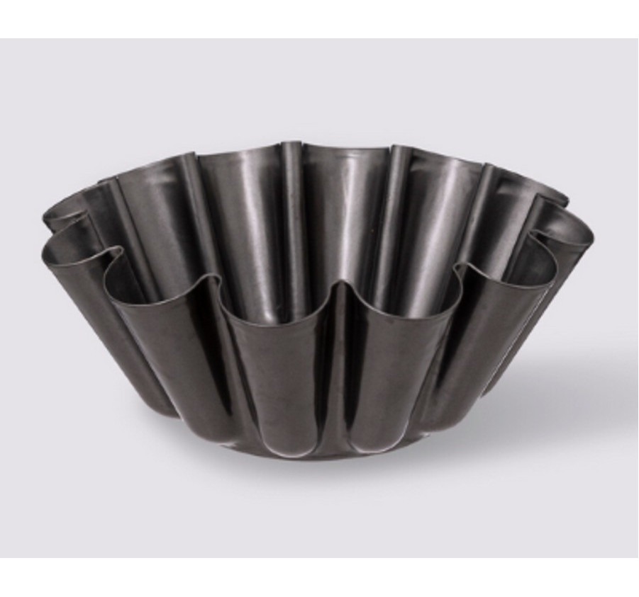 MOULE A BRIOCHE EN METAL