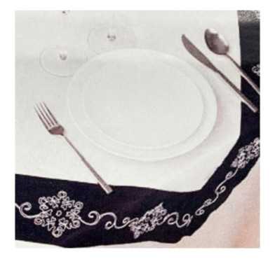 CARRE DE TABLE ORGANZA