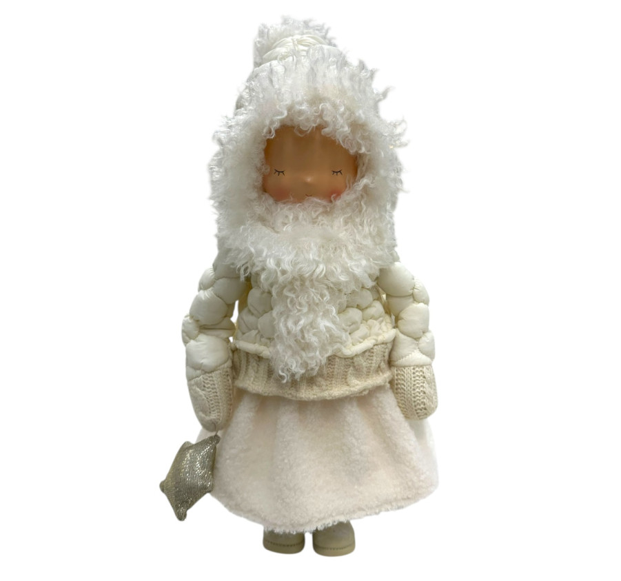 FILLE D HIVER DEBOUT