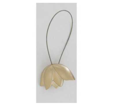 EMBRASSE RESINE AIMANTEE