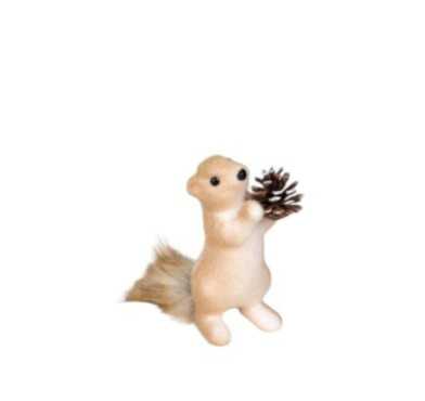 ECUREUIL DEBOUT AVEC POMME