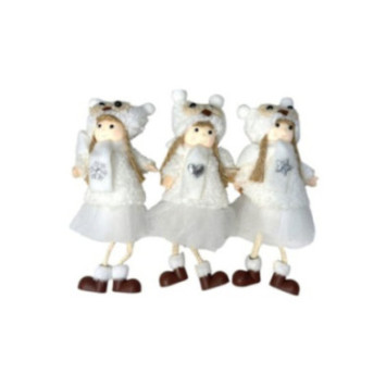 SUJET FILLE AVEC LAINE