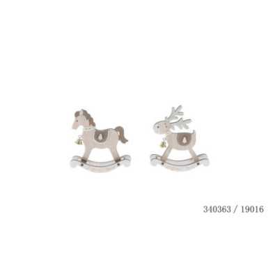 SUJET EN BOIS A BASCULE