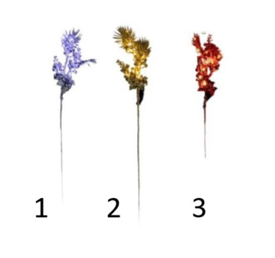 TIGE DE HOUX AVEC FEUILLAGE