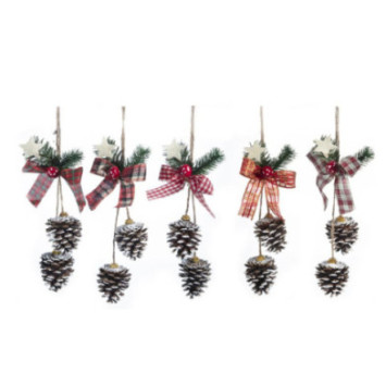 SUSPENSION POMMES DE PIN AVEC