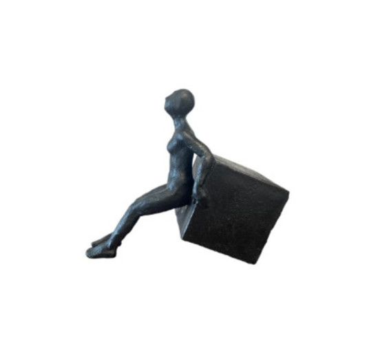 DECORATION FEMME A POSER