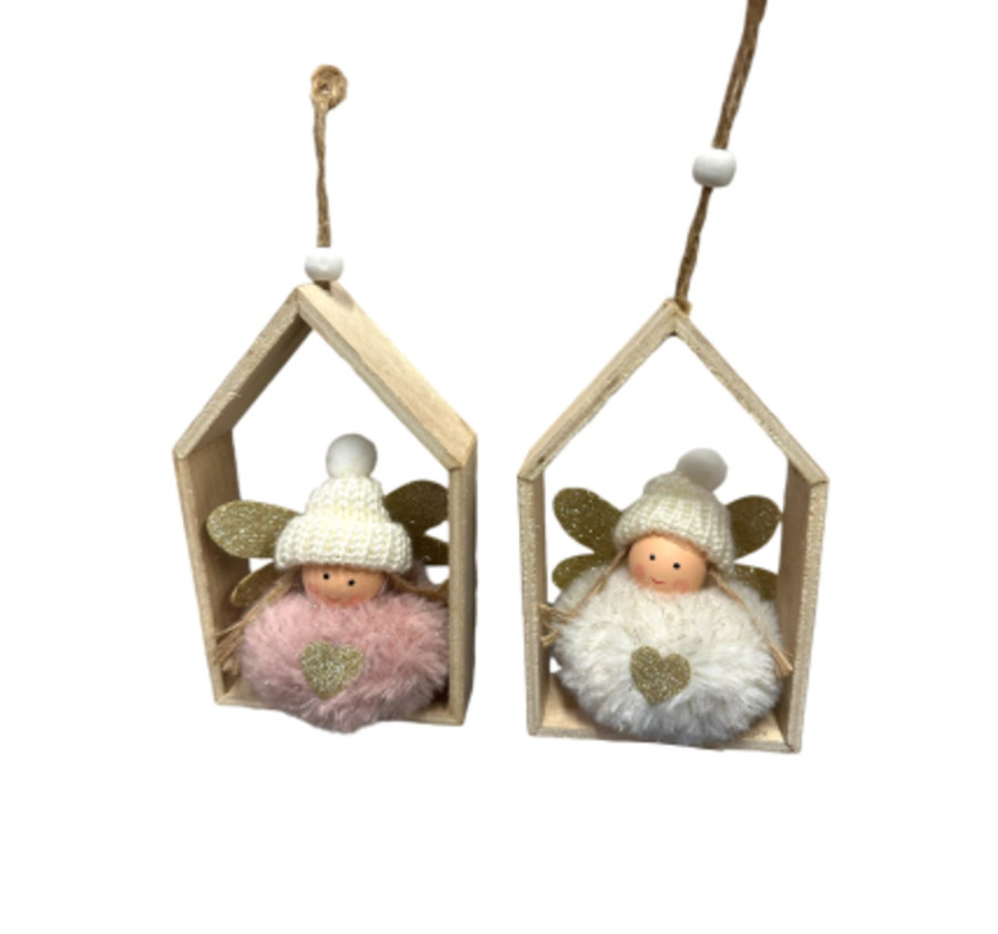 MAISON EN BOIS AVEC ANGE A