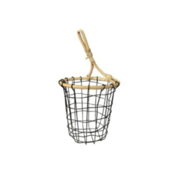 PANIER EN METAL NOIR ET RATTAN
