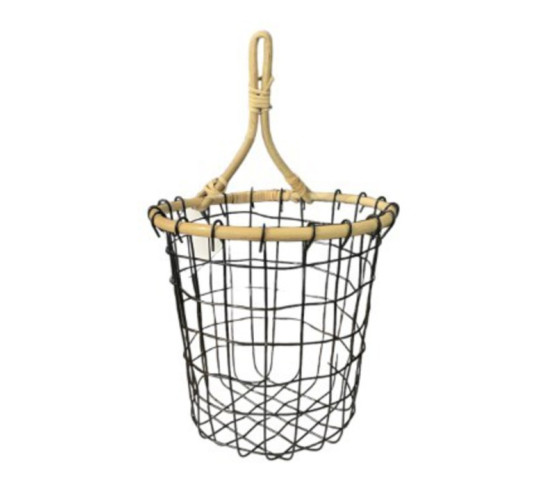 PANIER EN METAL NOIR ET RATTAN