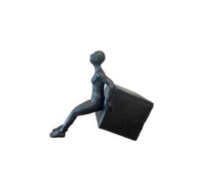 DECORATION FEMME A POSER