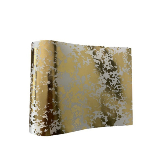 SUR CHEMIN DE TABLE EN SATIN