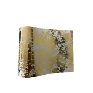 SUR CHEMIN DE TABLE EN SATIN