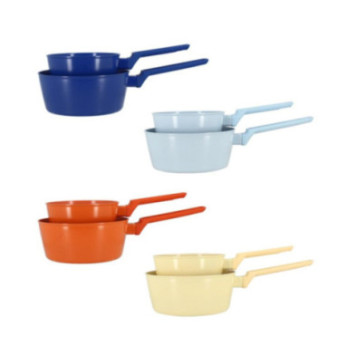 LOT DE CASSEROLES POP COLOREES